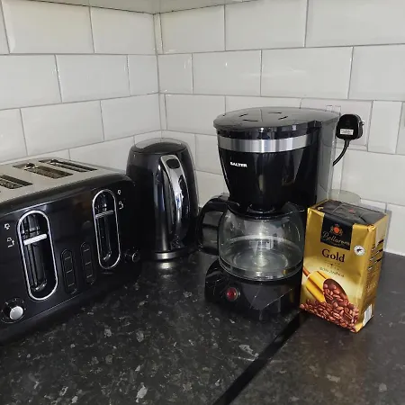 Delight Apartment, Close To Excel, London City Airport & O2! Экстерьер фото