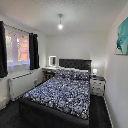 Delight Apartment, Close To Excel, London City Airport & O2! Экстерьер фото