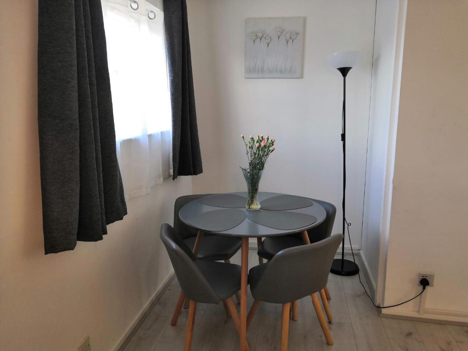 Delight Apartment, Close To Excel, Airport & O2! Лондон