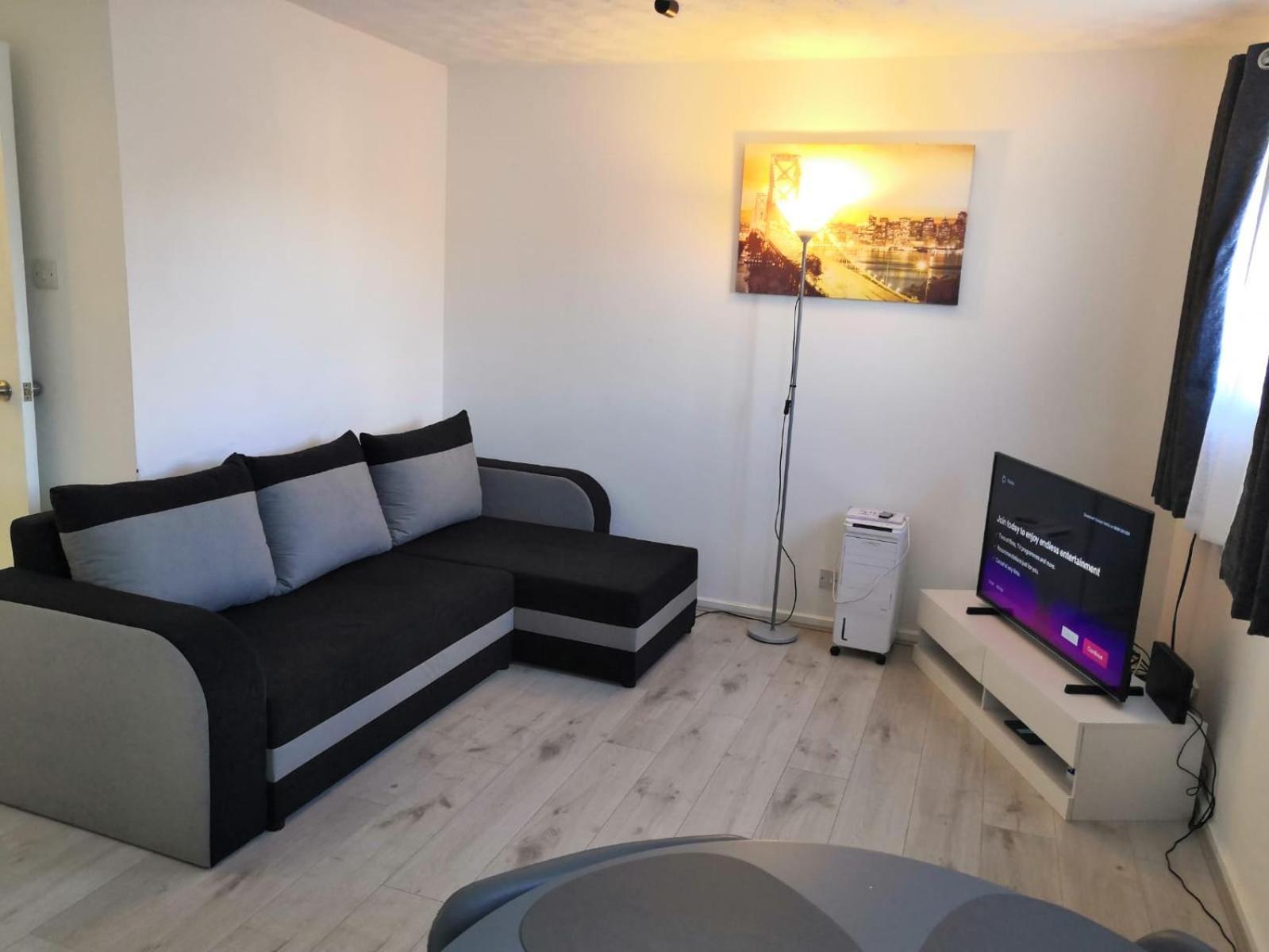 Delight Apartment, Close To Excel, Airport & O2! Лондон