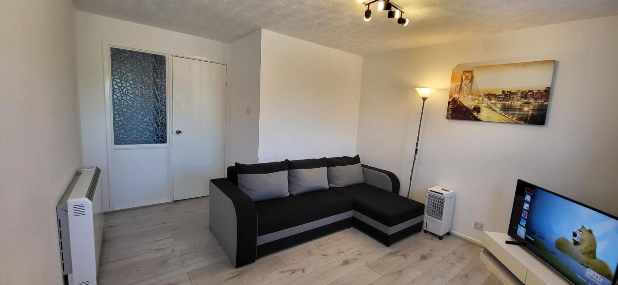 Апартаменты Delight Apartment, Close To Excel, Airport & O2! Лондон